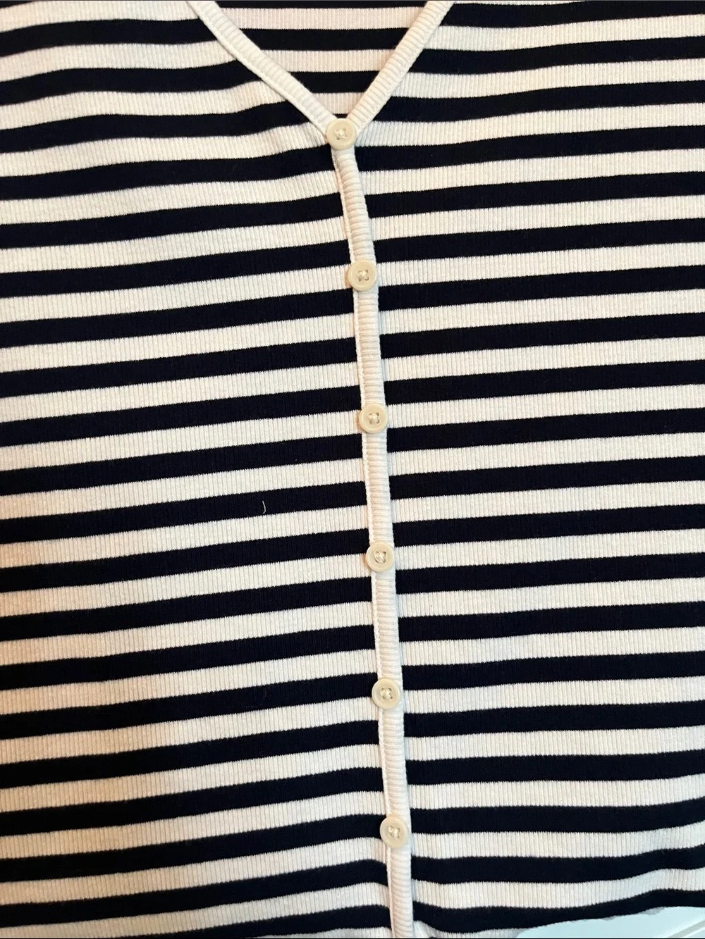 Old Navy Black & White Striped V-Neck Button Front Tee - Picture 4 of 6